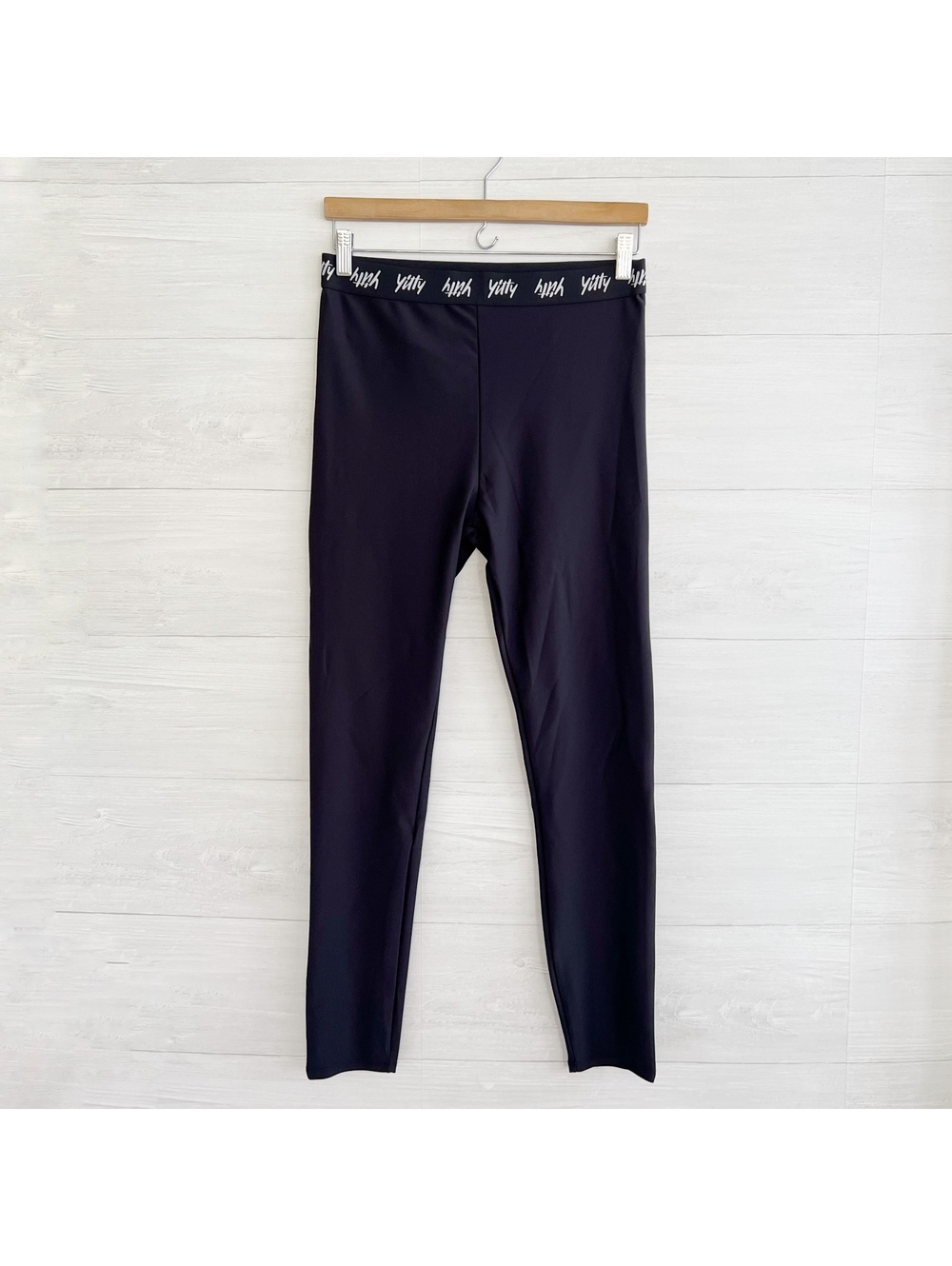 YITTY Black High Waist Logo Waistband Leggings Womens L Stretch Athleisure
